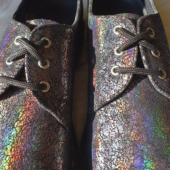 Dr. Martens | Metallic Leather Oxford Shoes - Picture 2 of 11